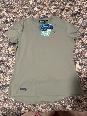 NWT - Women’s DSG Seafoam Green Performance Tee